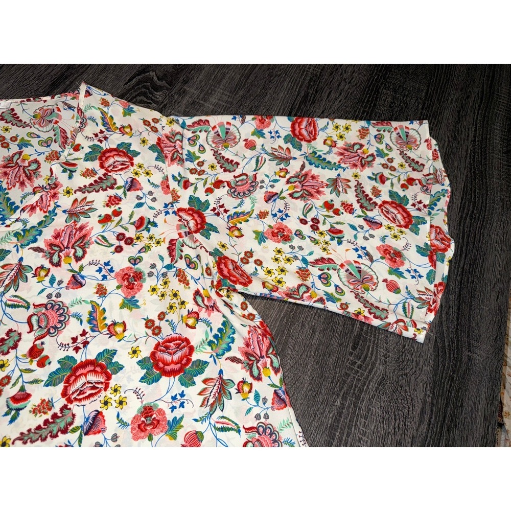 ROSE + OLIVE Floral Print Blouse Top Women's Size 3X Red Border - Picture 6 of 6
